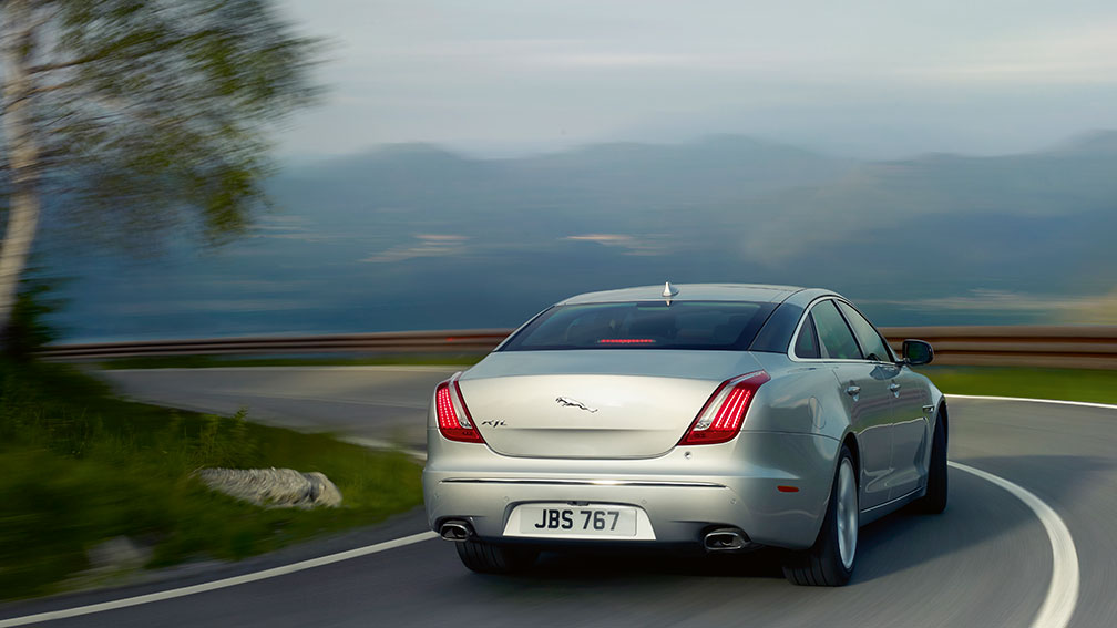 Jaguar Xj photo 6