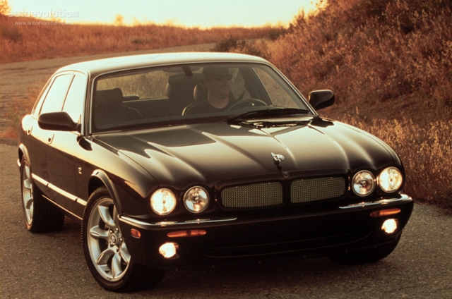 Jaguar Xjr photo 1