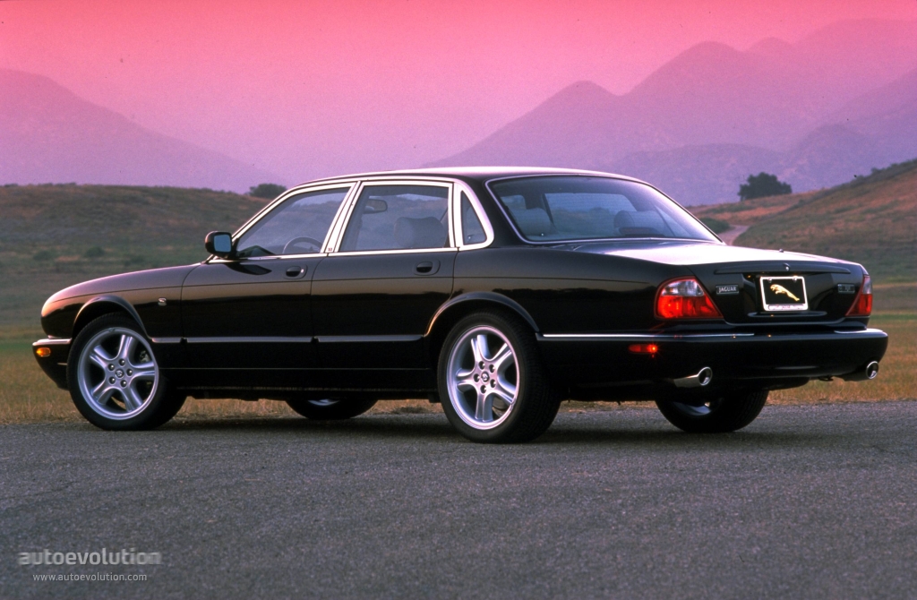 Jaguar Xjr photo 4