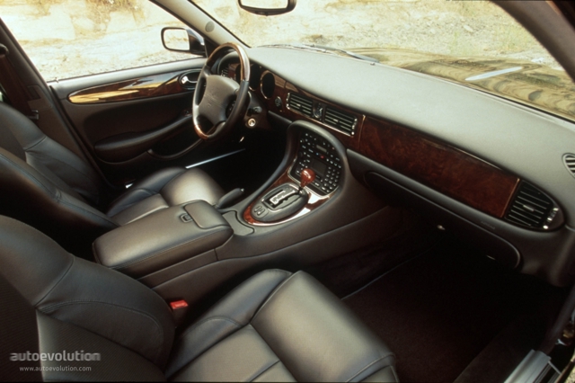 Jaguar Xjr photo 6