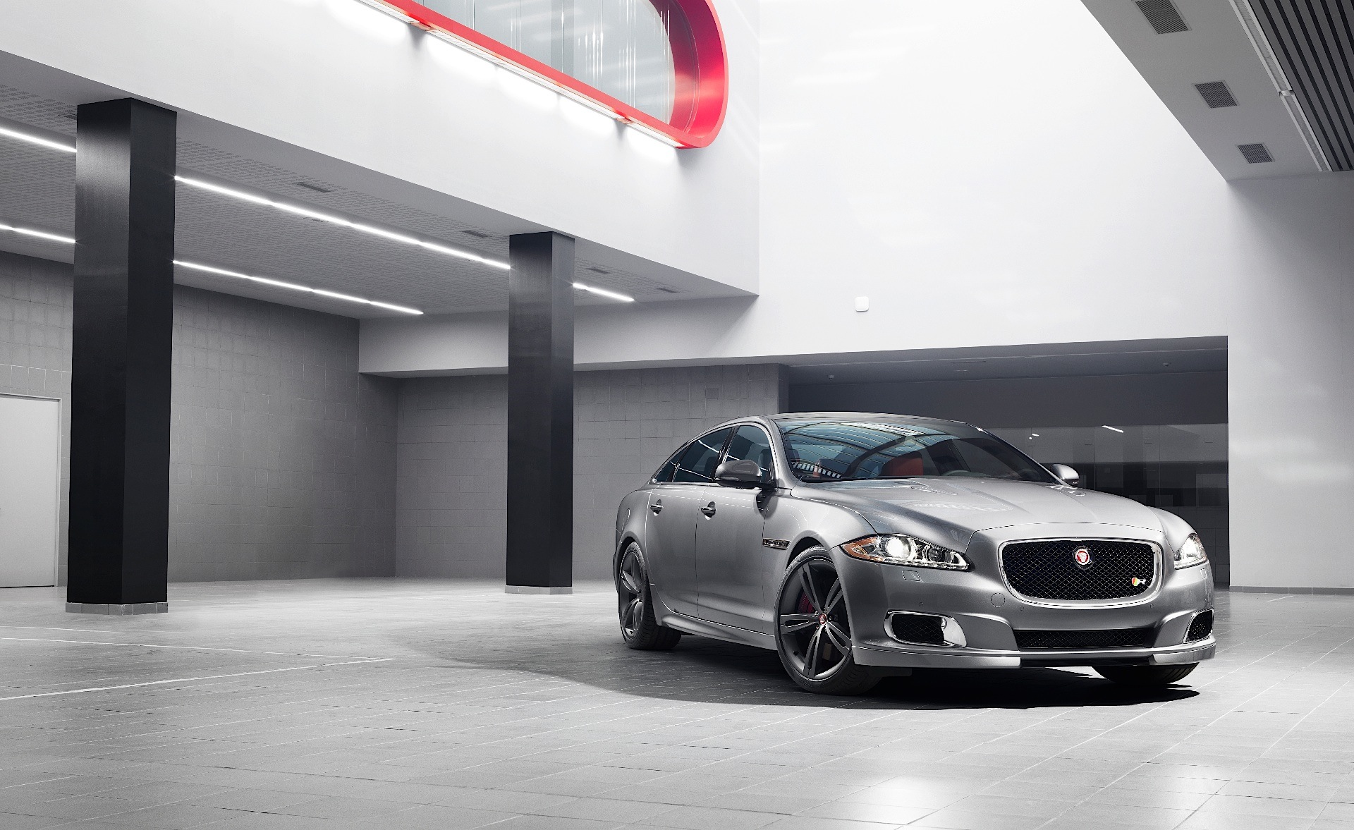 Jaguar Xjr photo 8