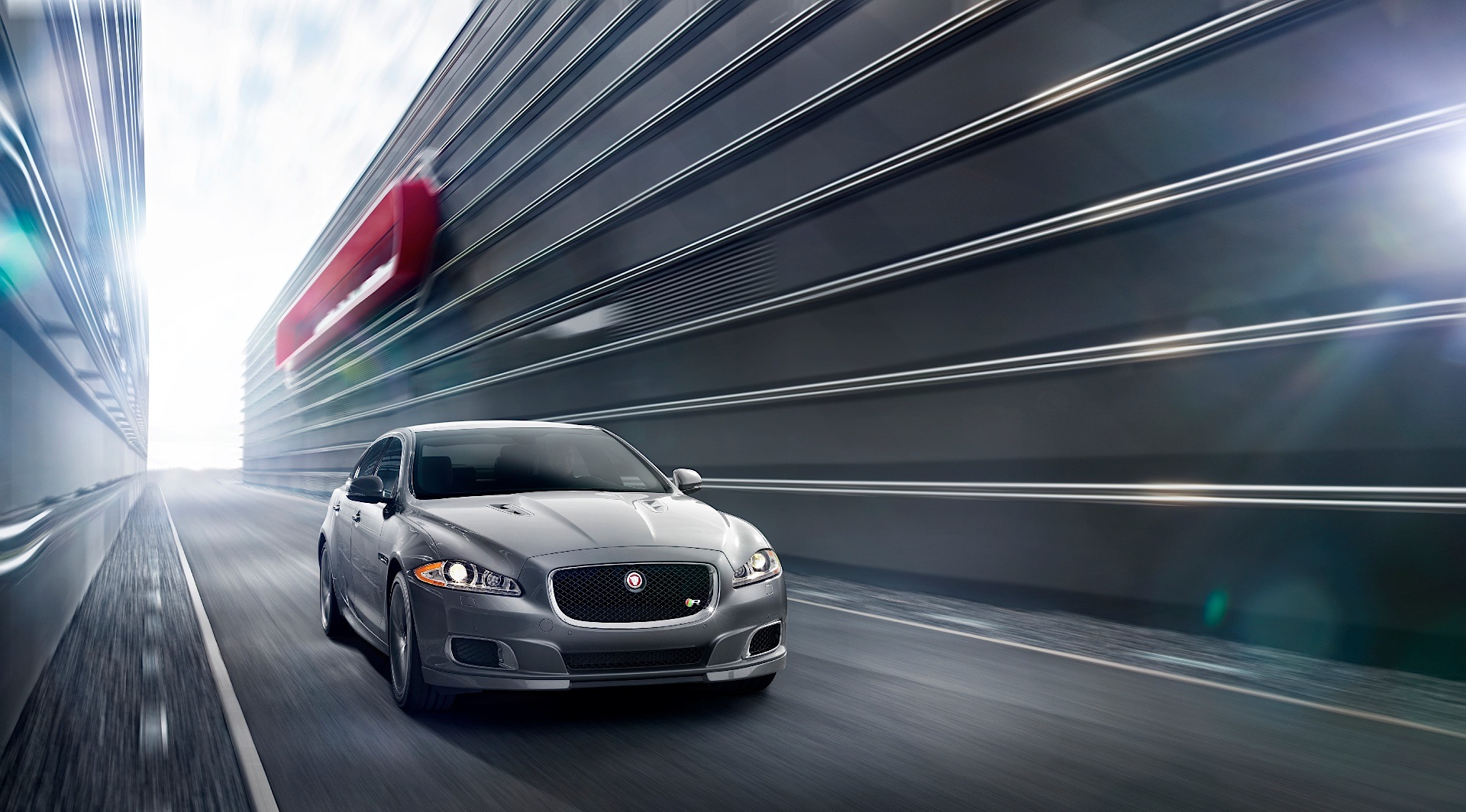 Jaguar Xjr photo 16