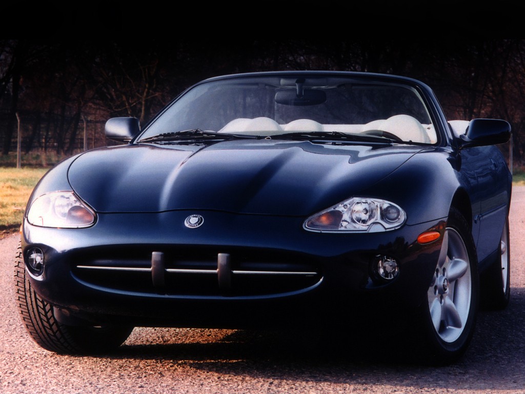Jaguar Xk Convertible photo 3