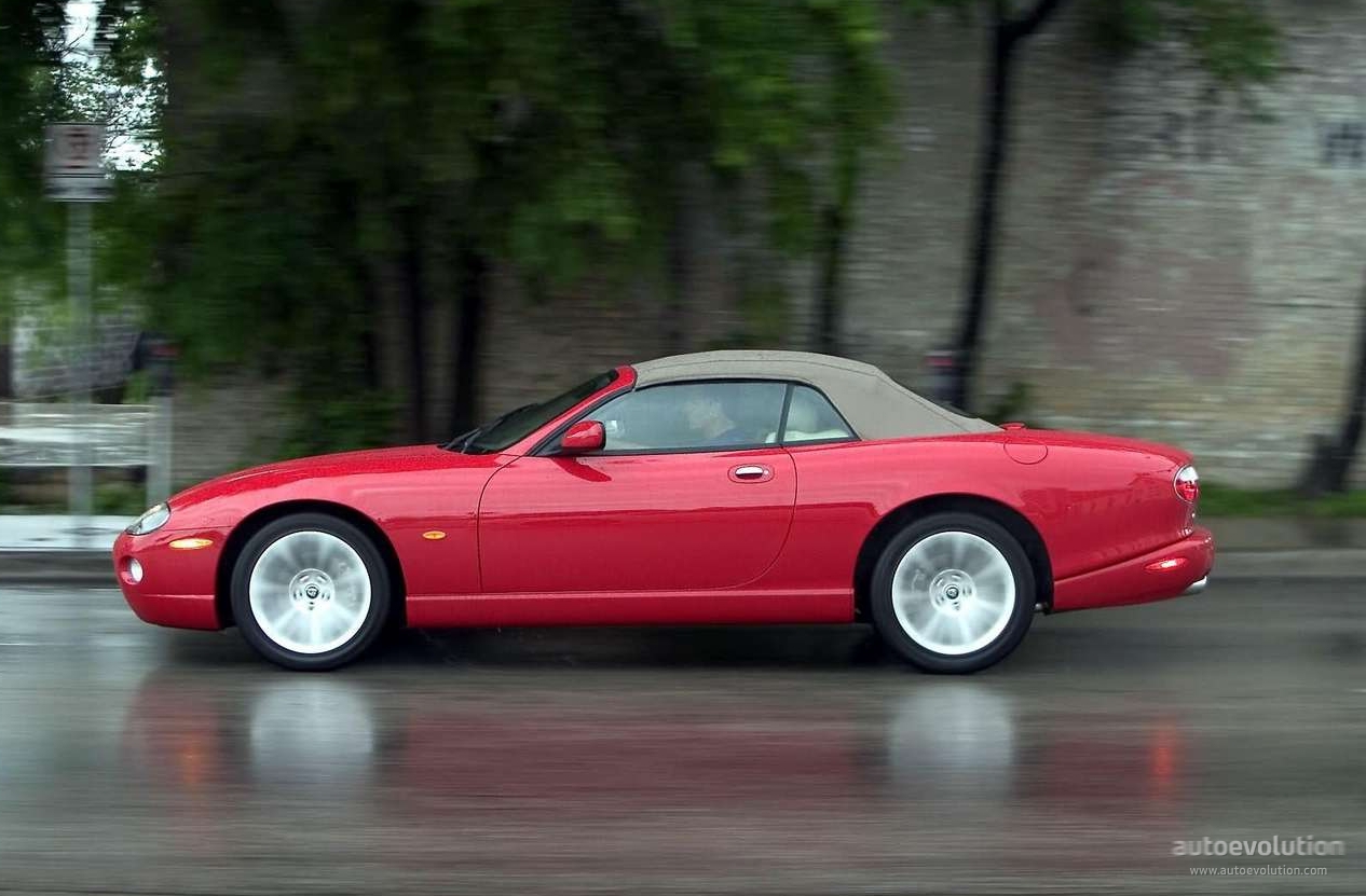 Jaguar Xk Convertible photo 3