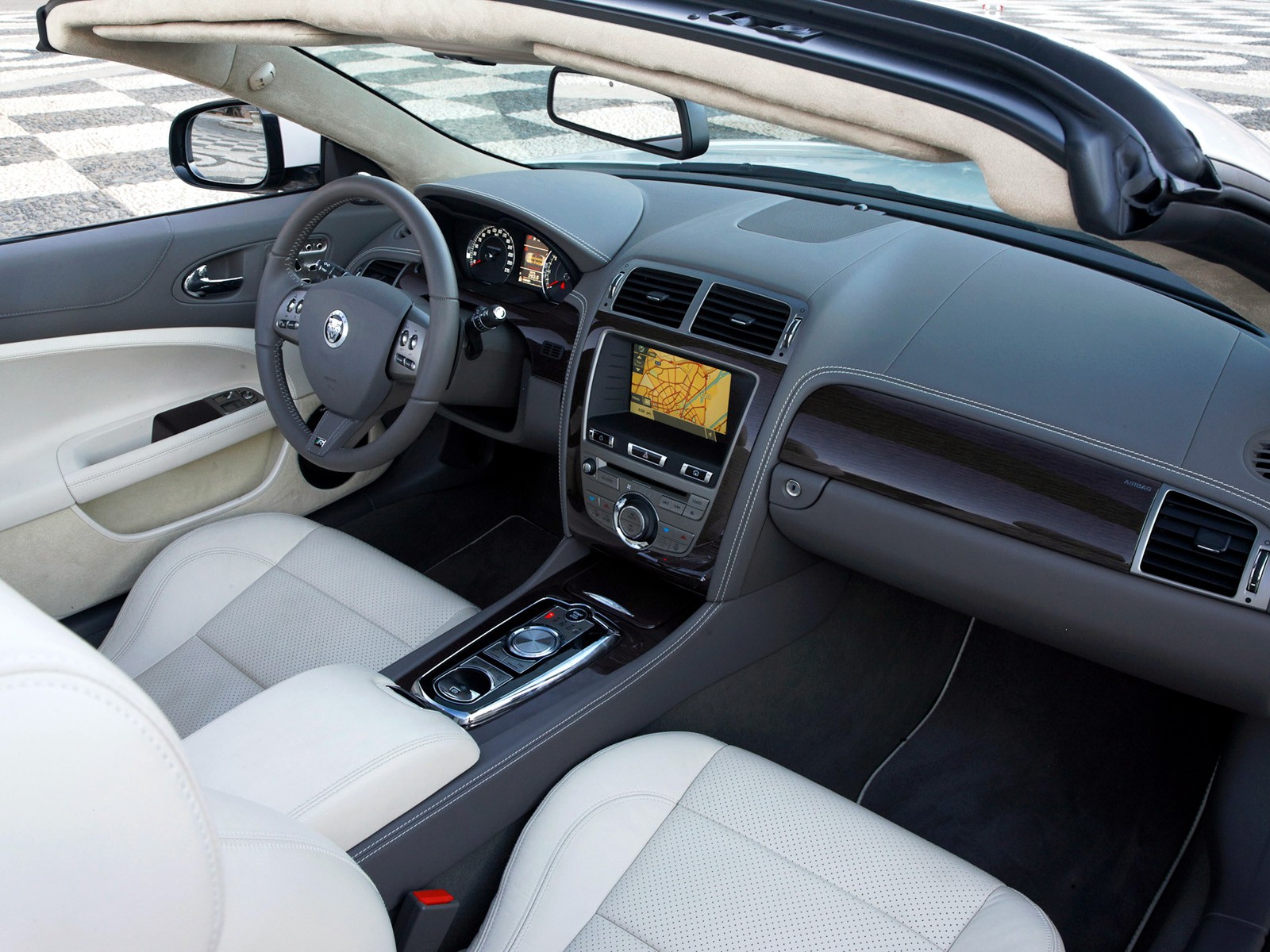 Jaguar Xkr Convertible photo 51