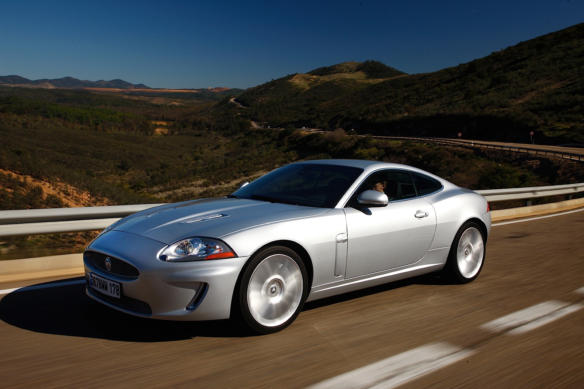 Jaguar Xkr photo 15