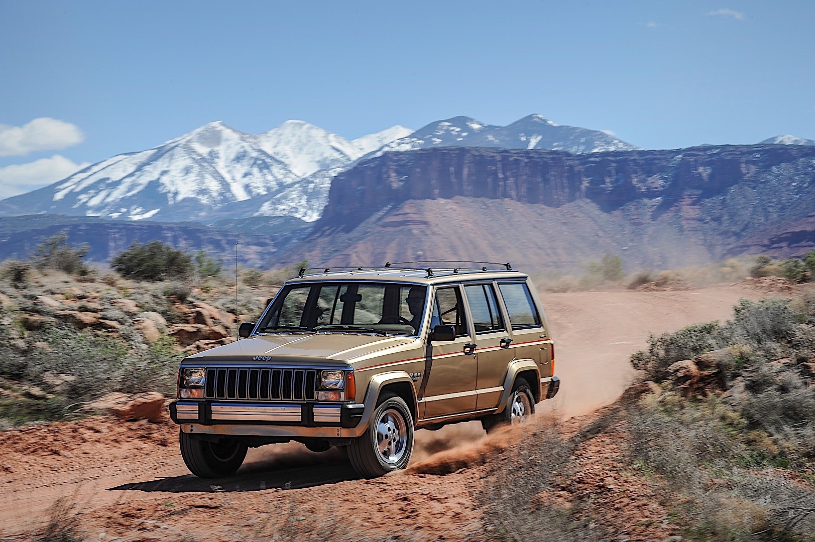 Jeep Cherokee/Liberty photo 8