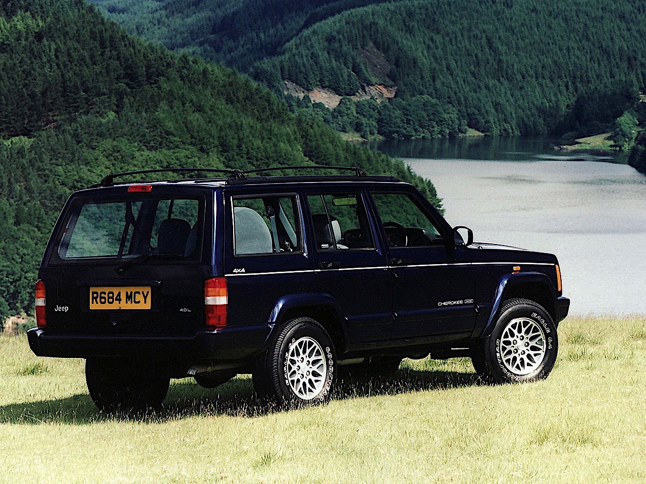 Jeep Cherokee/Liberty photo 18