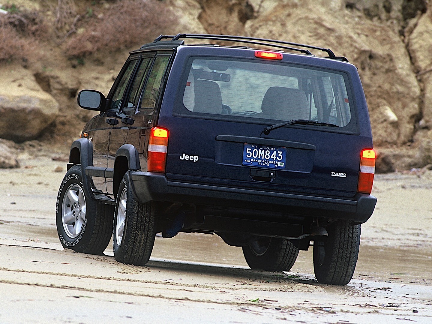 Jeep Cherokee/Liberty photo 32