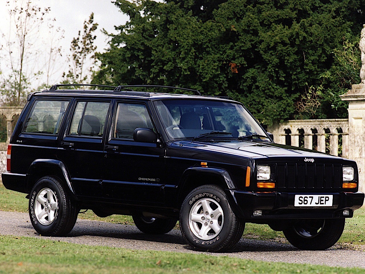Jeep Cherokee/Liberty photo 6