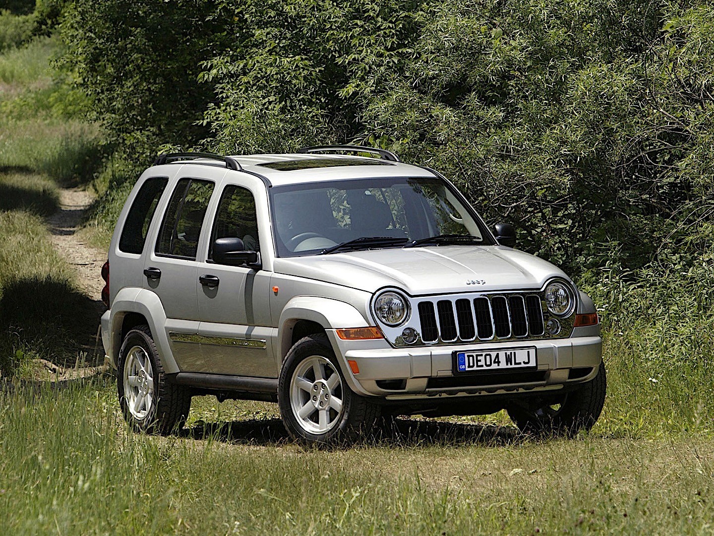 Jeep Cherokee/Liberty photo 27