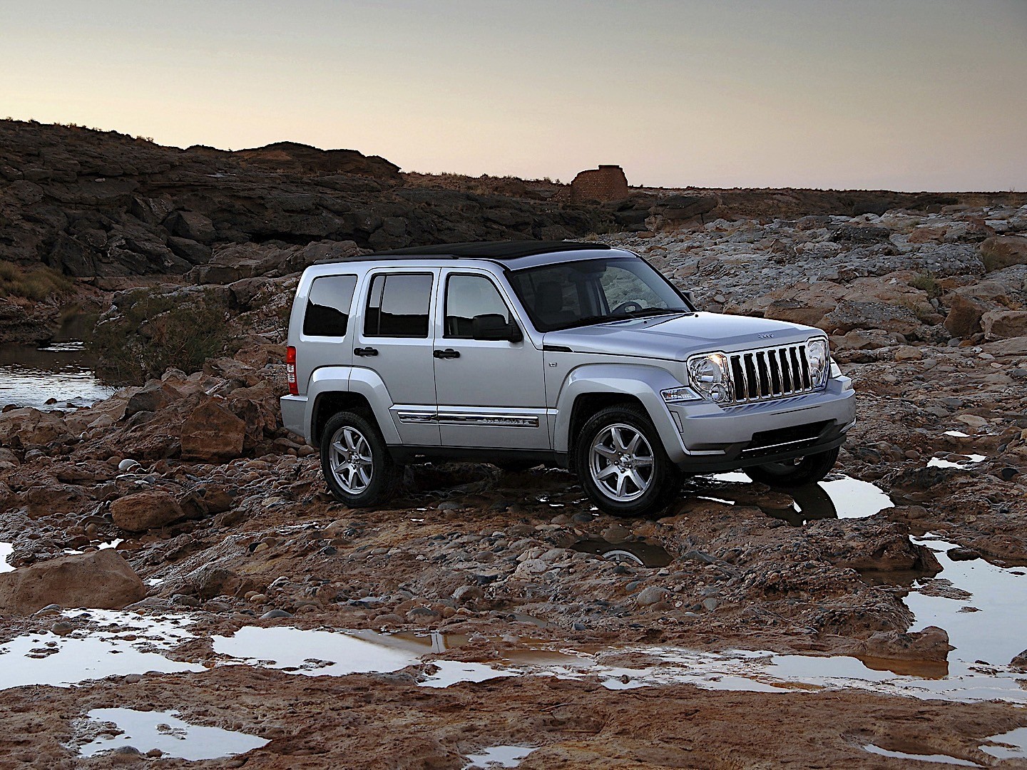 Jeep Cherokee/Liberty photo 7