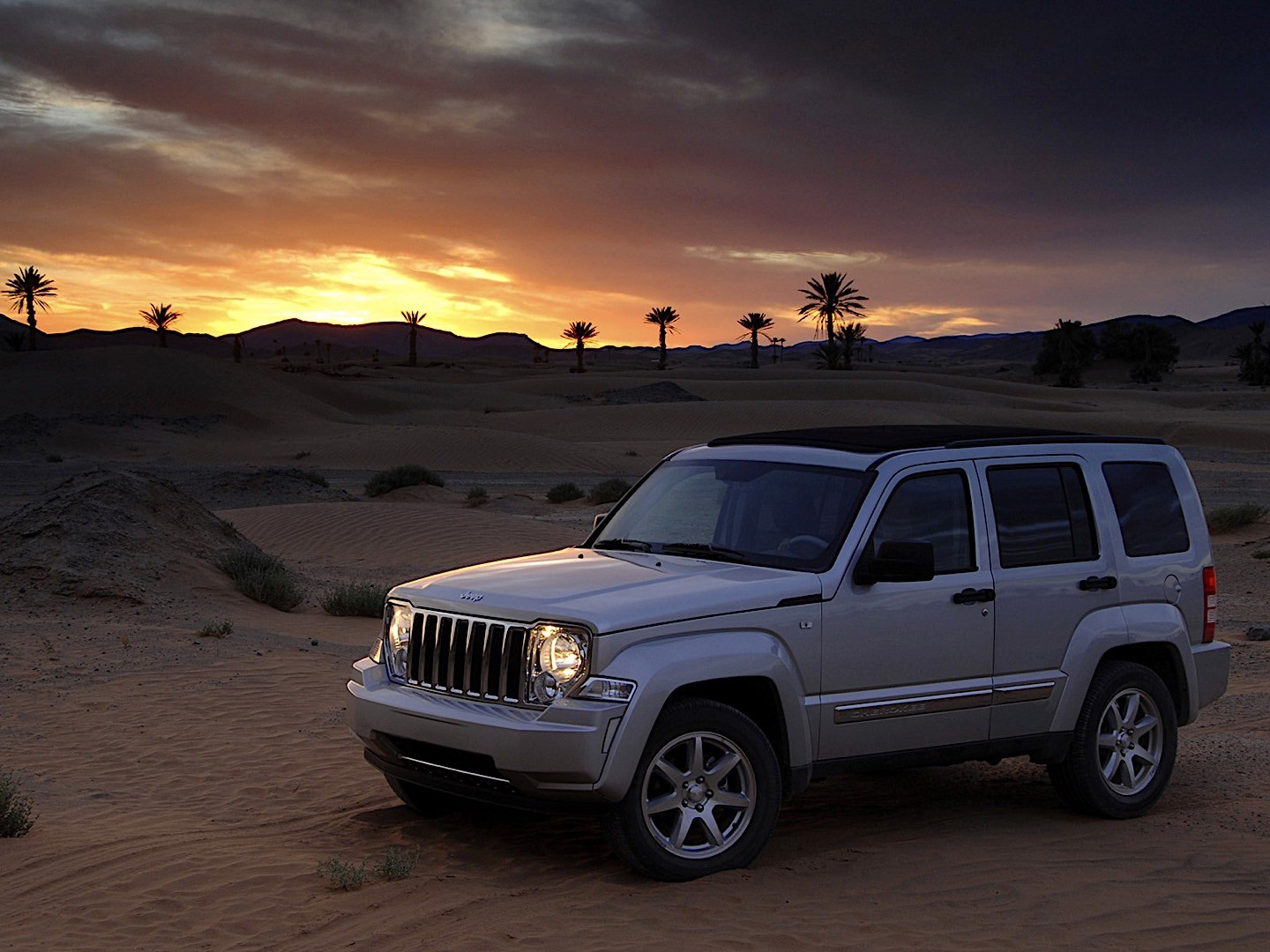 Jeep Cherokee/Liberty photo 35