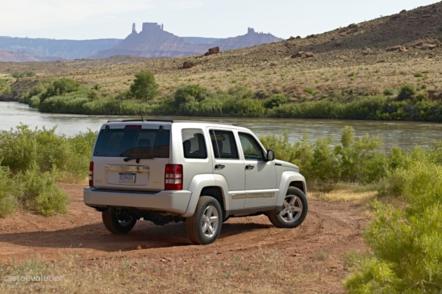 Jeep Cherokee/Liberty photo 4