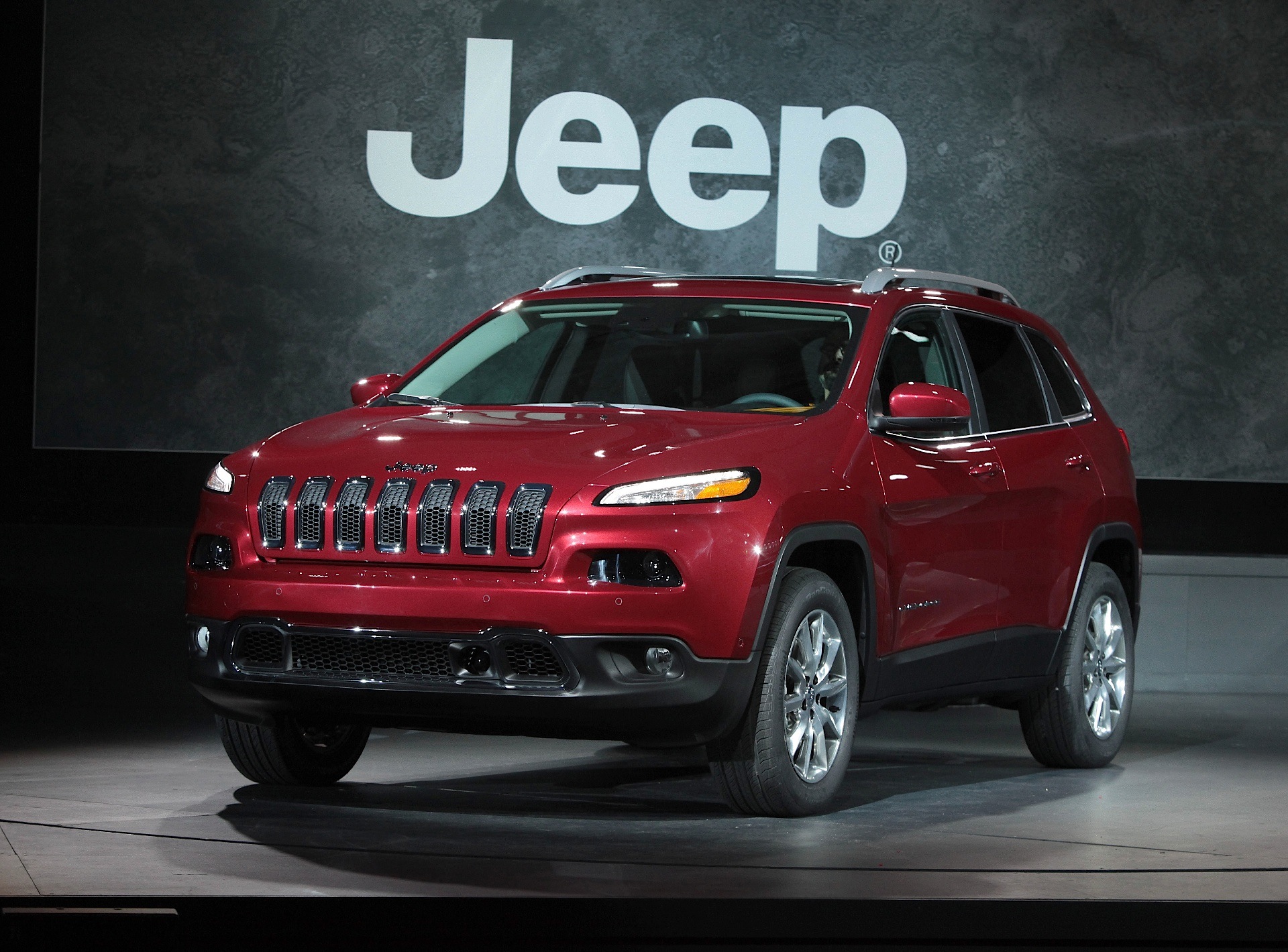 Jeep Cherokee photo 5