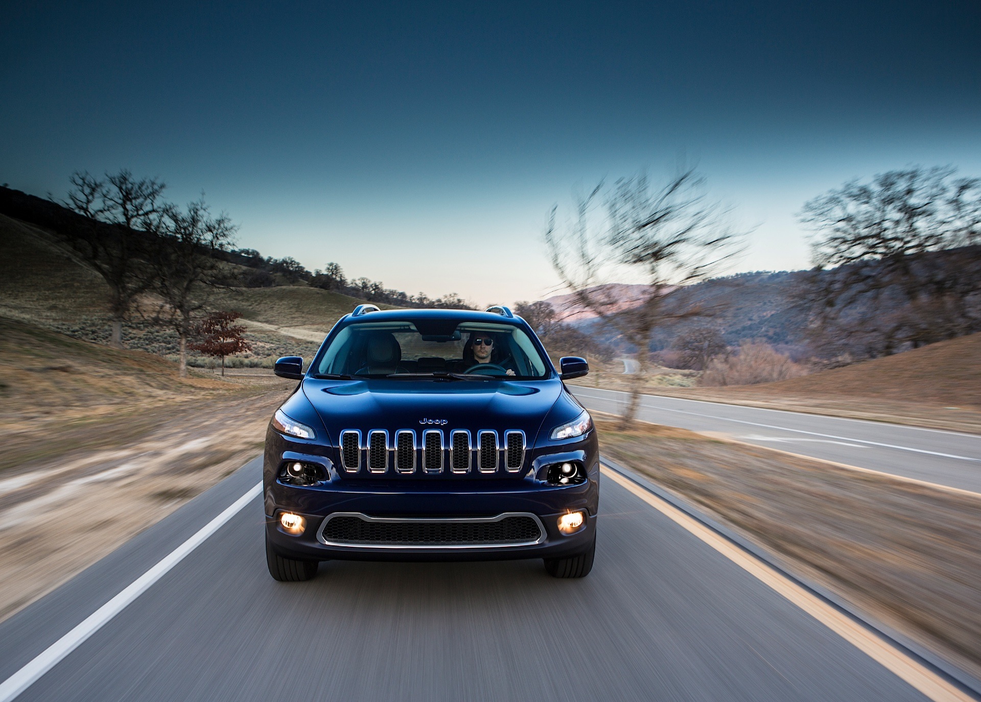 Jeep Cherokee photo 16