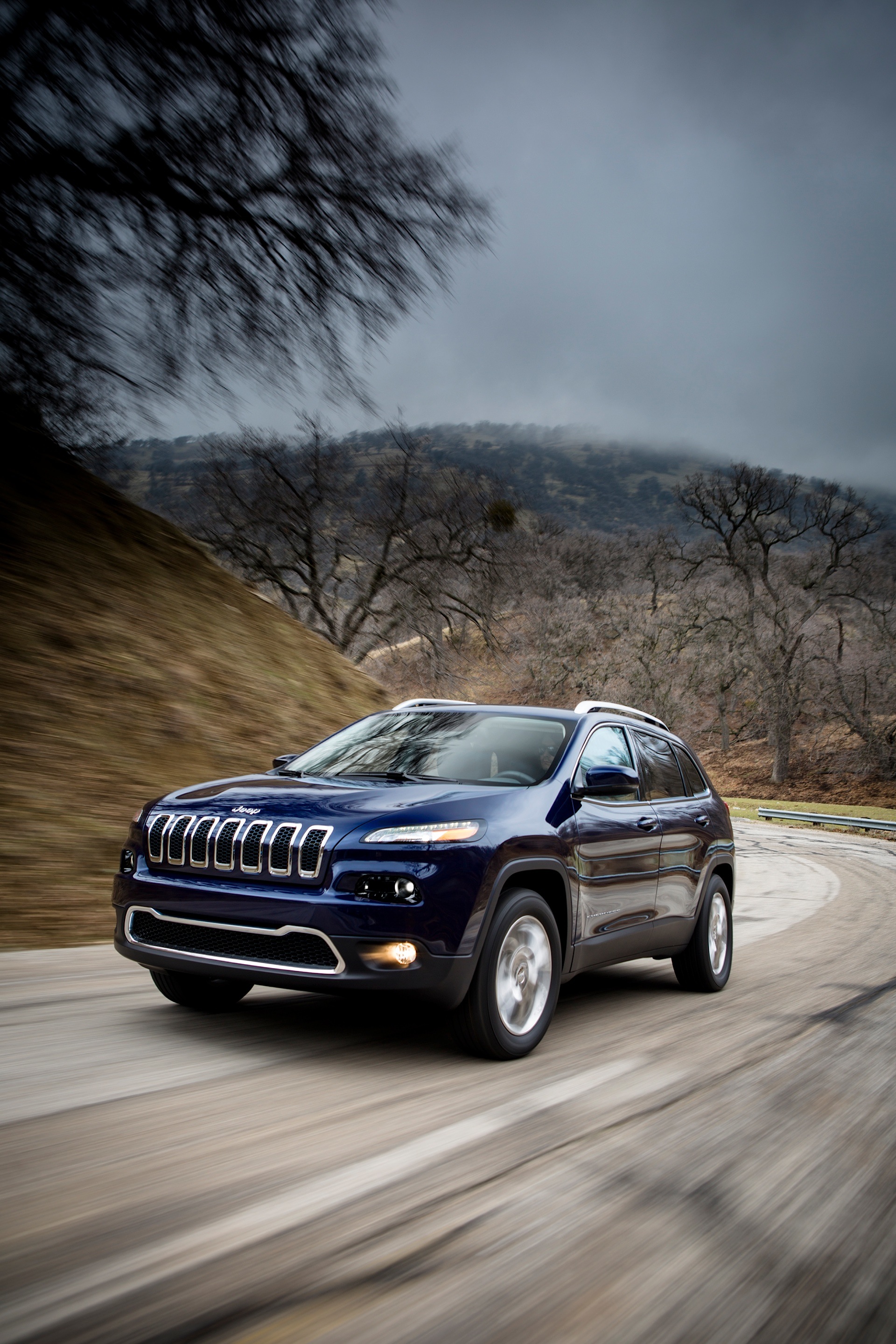 Jeep Cherokee photo 17