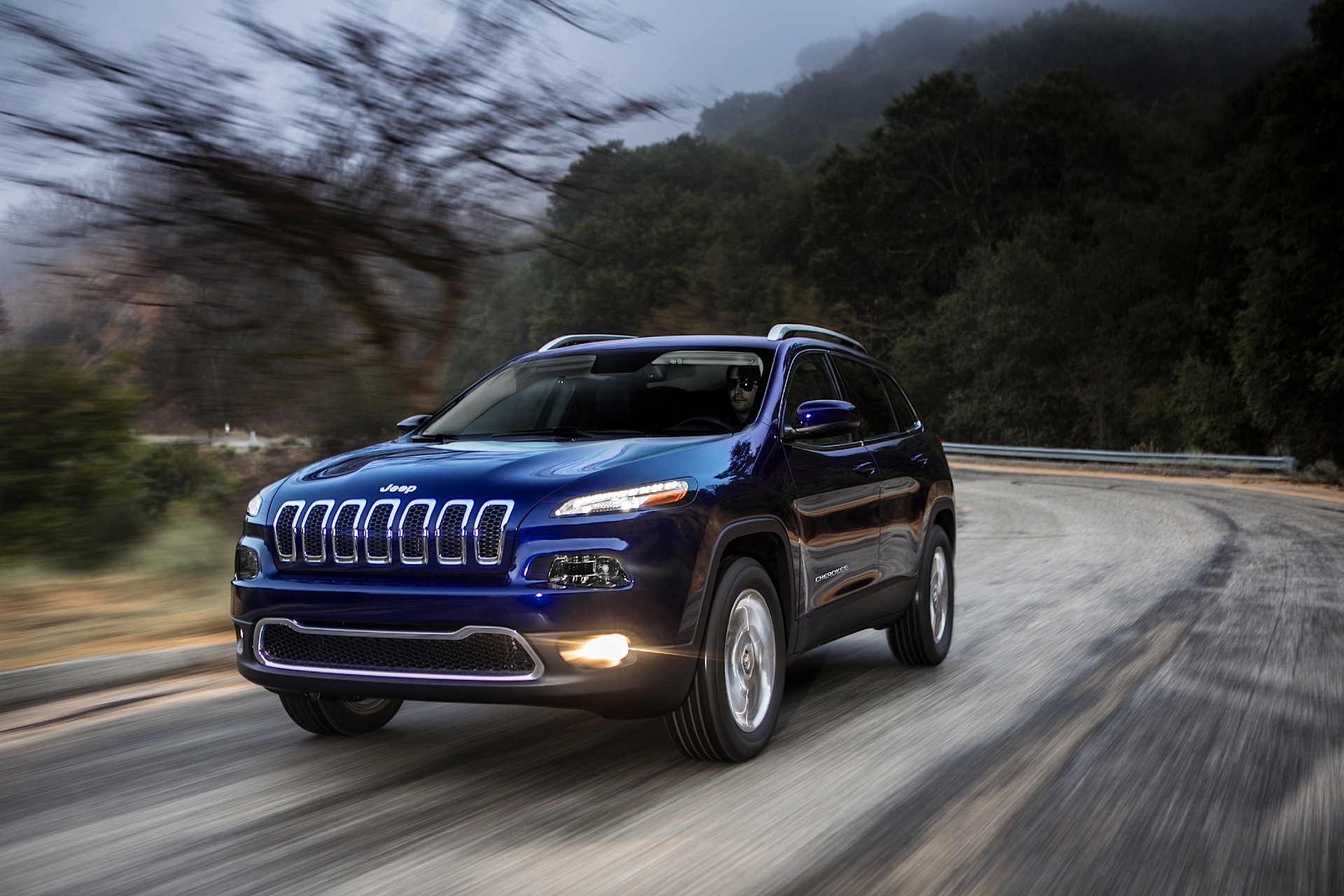 Jeep Cherokee photo 37