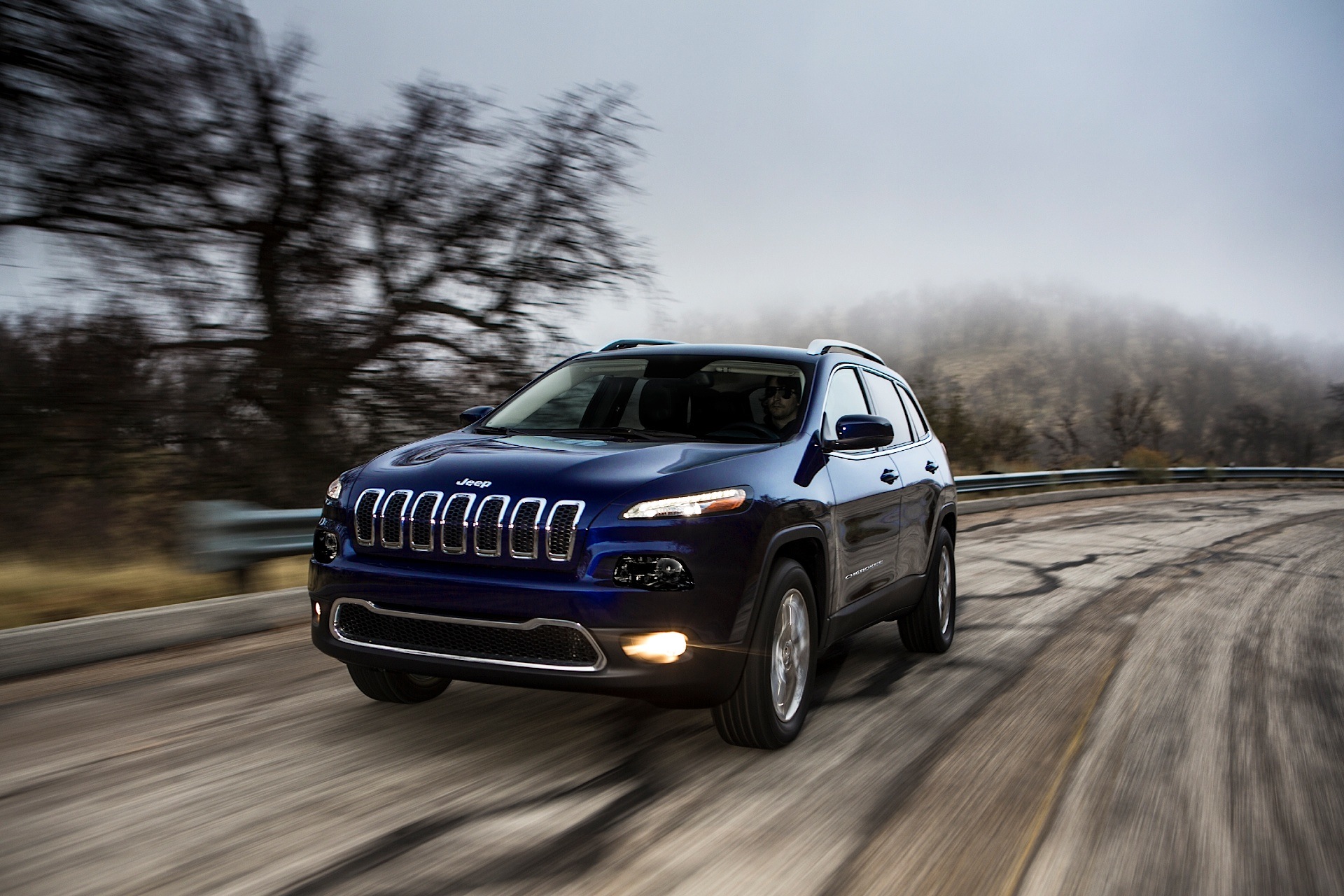 Jeep Cherokee photo 39
