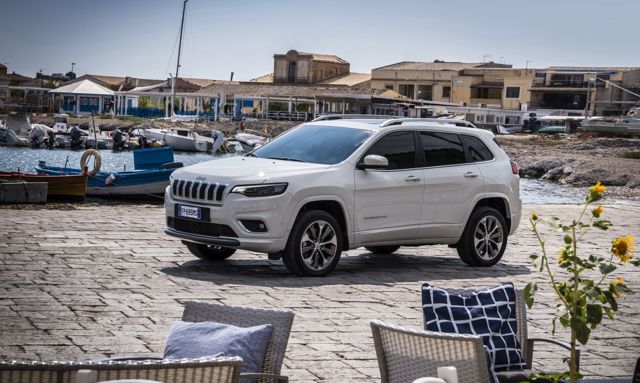 Jeep Cherokee foto 86