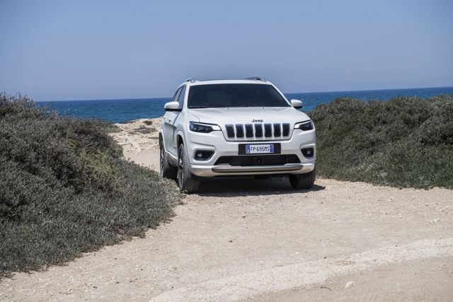 Jeep Cherokee foto 109