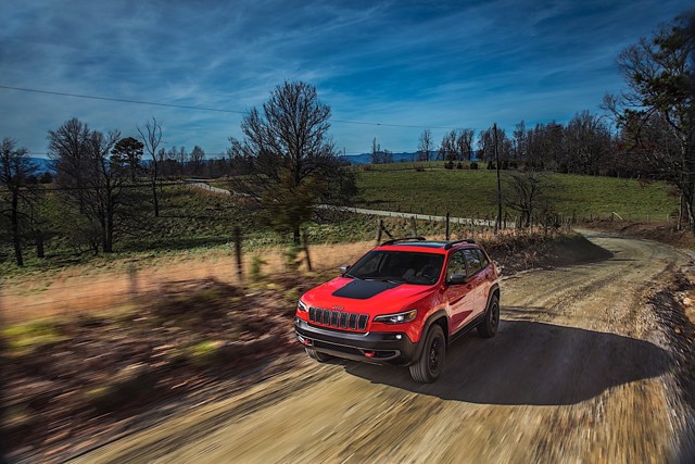 Jeep Cherokee foto 10