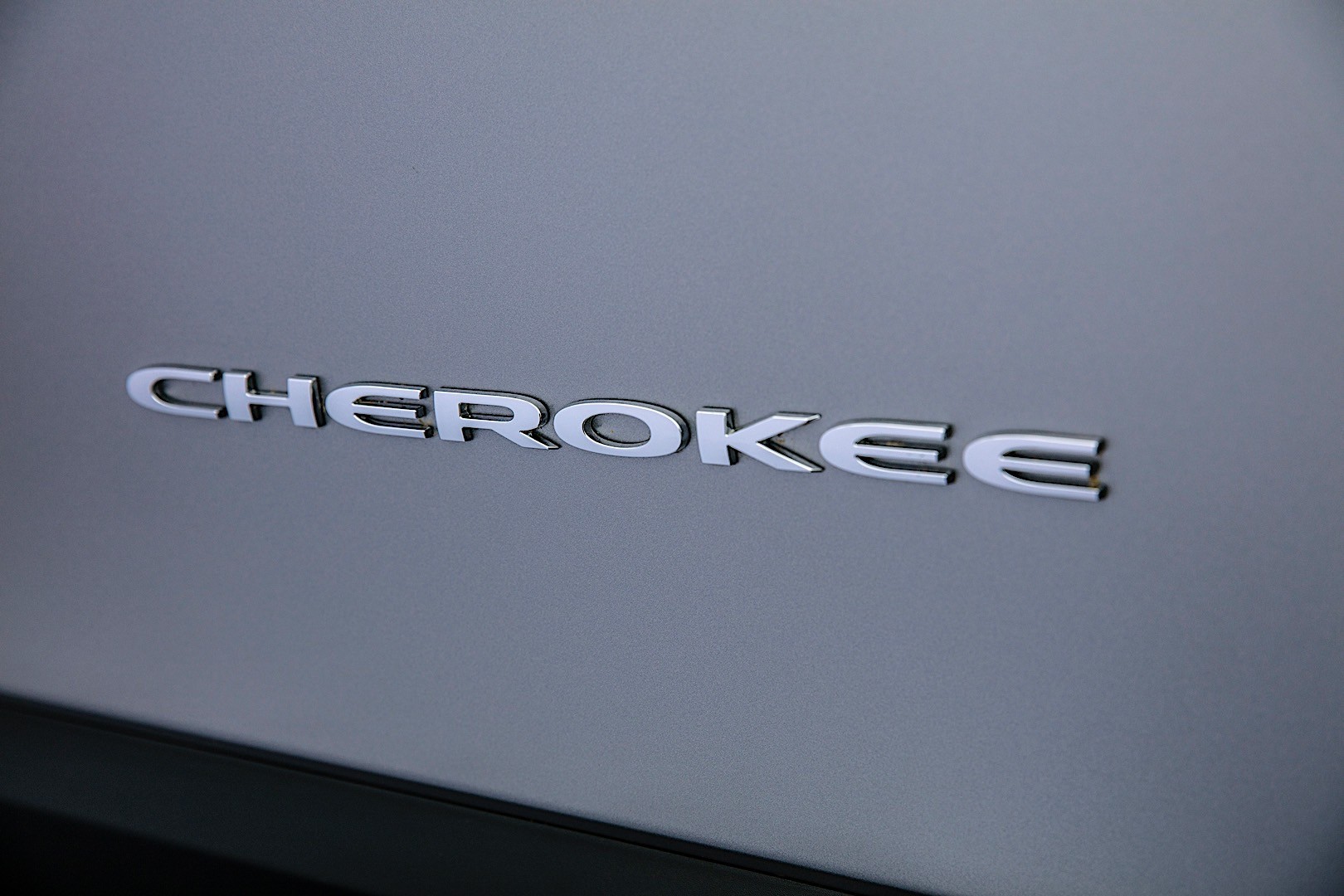 Jeep Cherokee photo 15