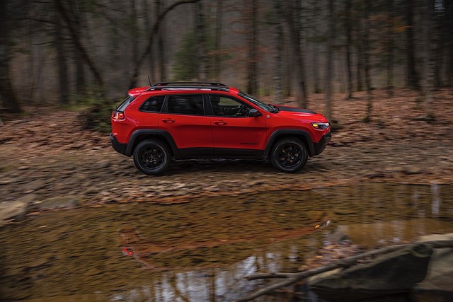 Jeep Cherokee foto 40
