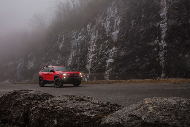 Jeep Cherokee foto 45