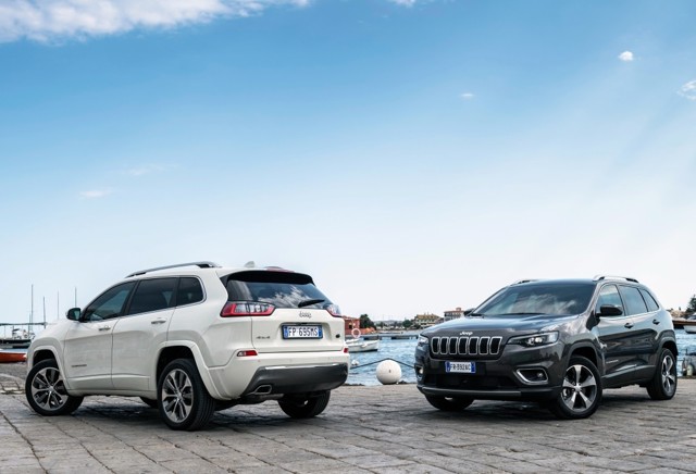 Jeep Cherokee foto 52