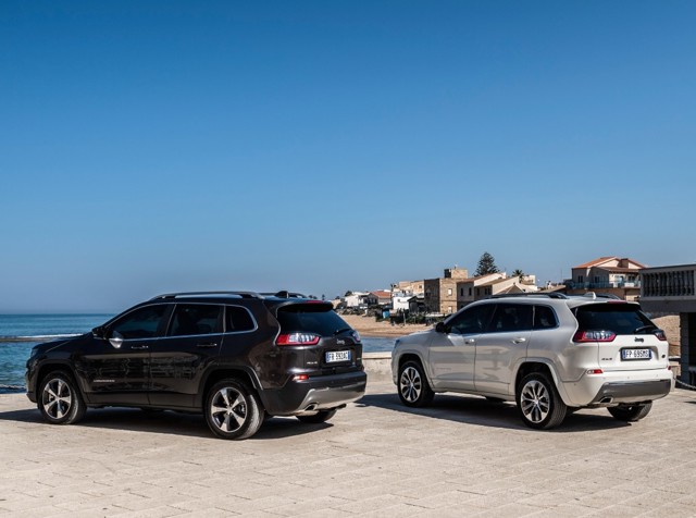 Jeep Cherokee foto 55