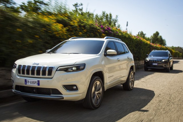 Jeep Cherokee foto 58