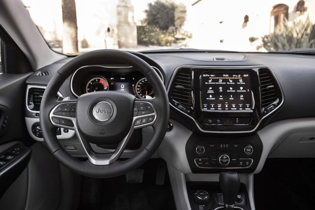 Jeep Cherokee foto 122