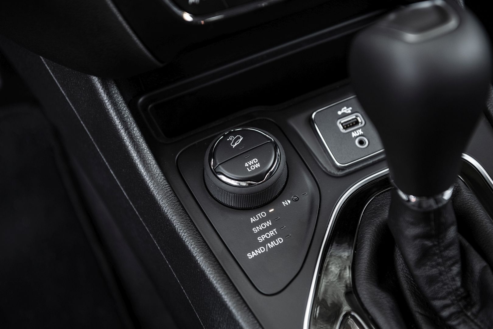 Jeep Cherokee photo 127