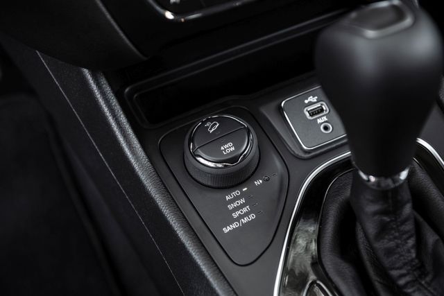 Jeep Cherokee foto 127