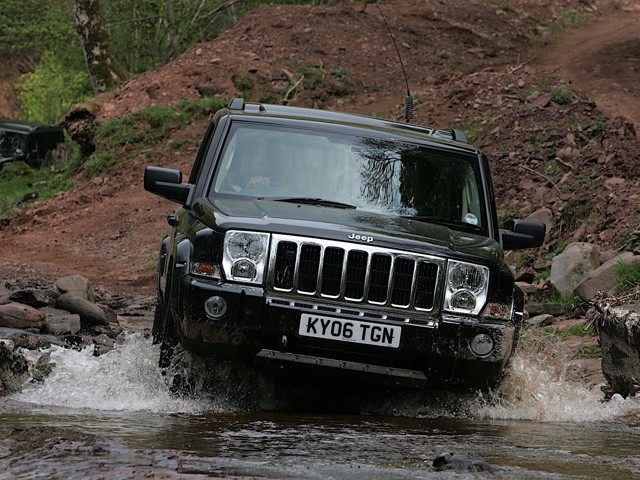 Jeep Commander photo 9