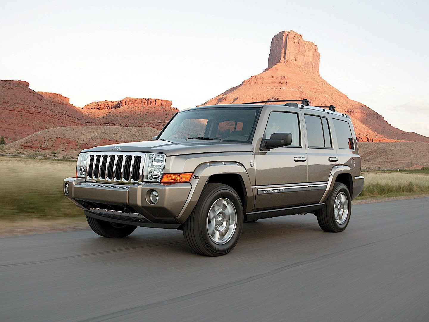 Jeep Commander photo 22