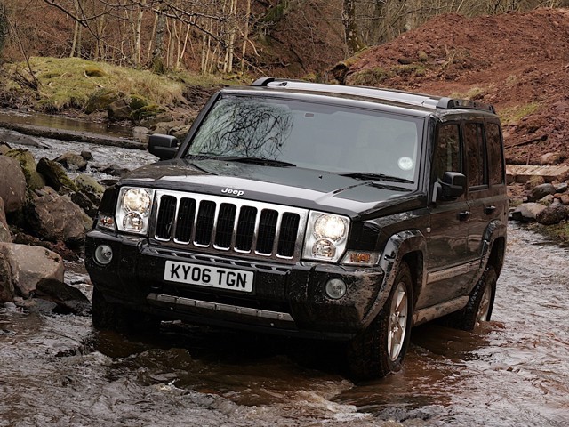 Jeep Commander photo 24