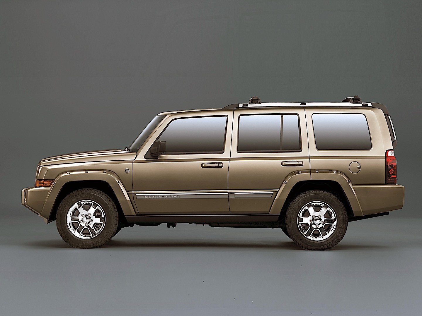 Jeep Commander photo 29