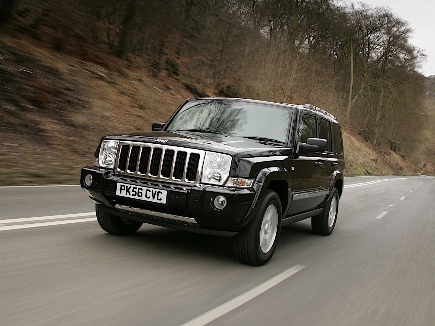 Jeep Commander photo 31