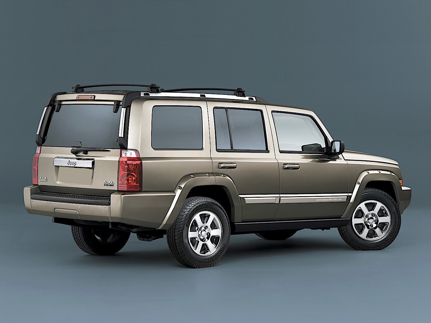 Jeep Commander photo 34