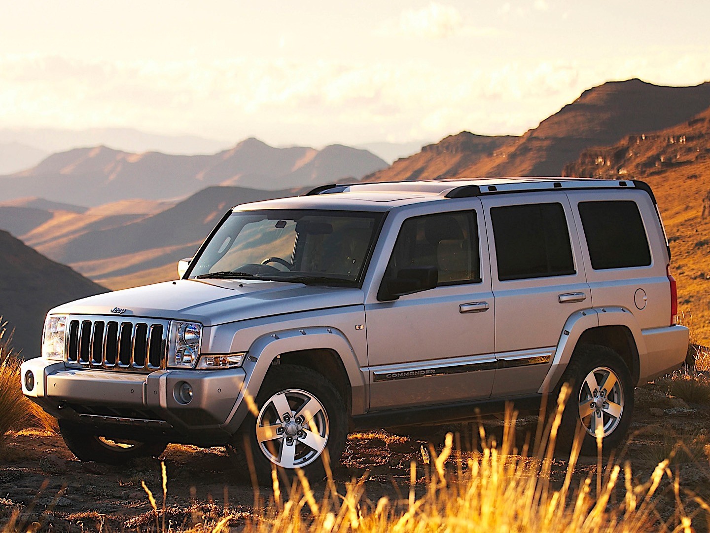 Jeep Commander photo 42