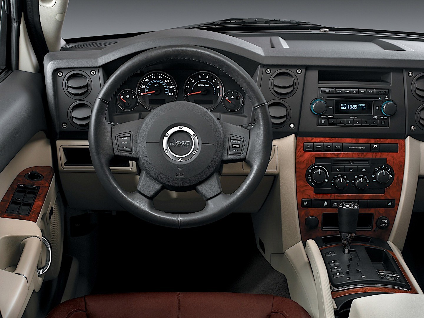 Jeep Commander photo 46