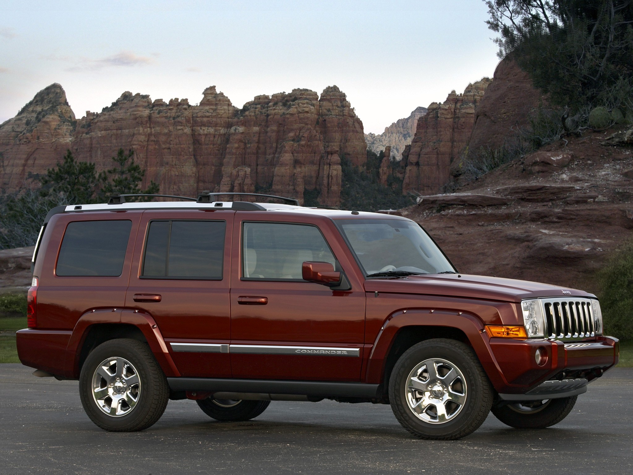 Jeep Commander photo 12