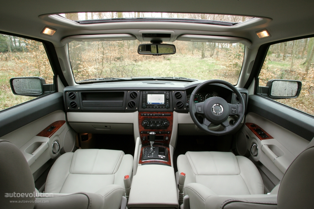 Jeep Commander photo 13
