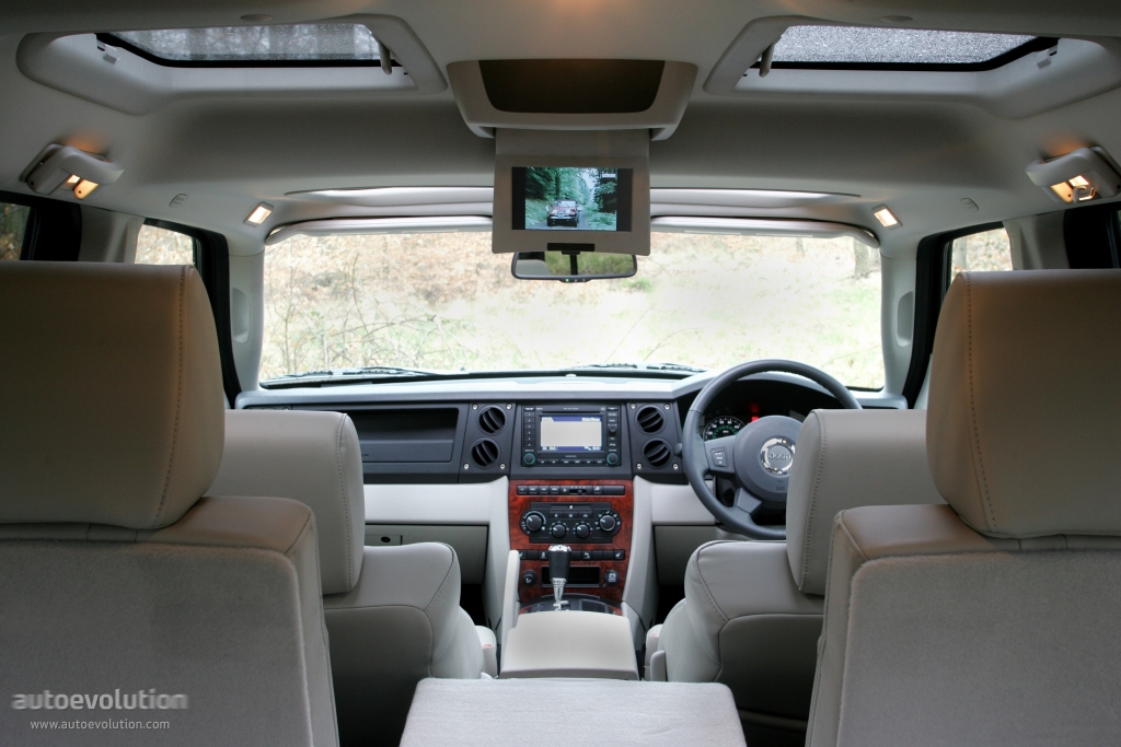 Jeep Commander photo 14