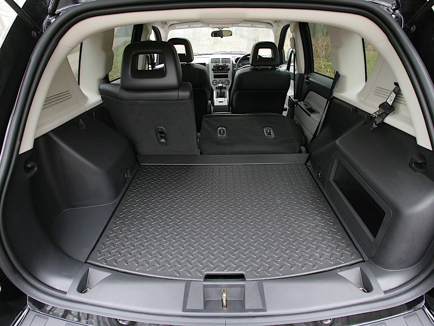 Jeep Compass photo 58