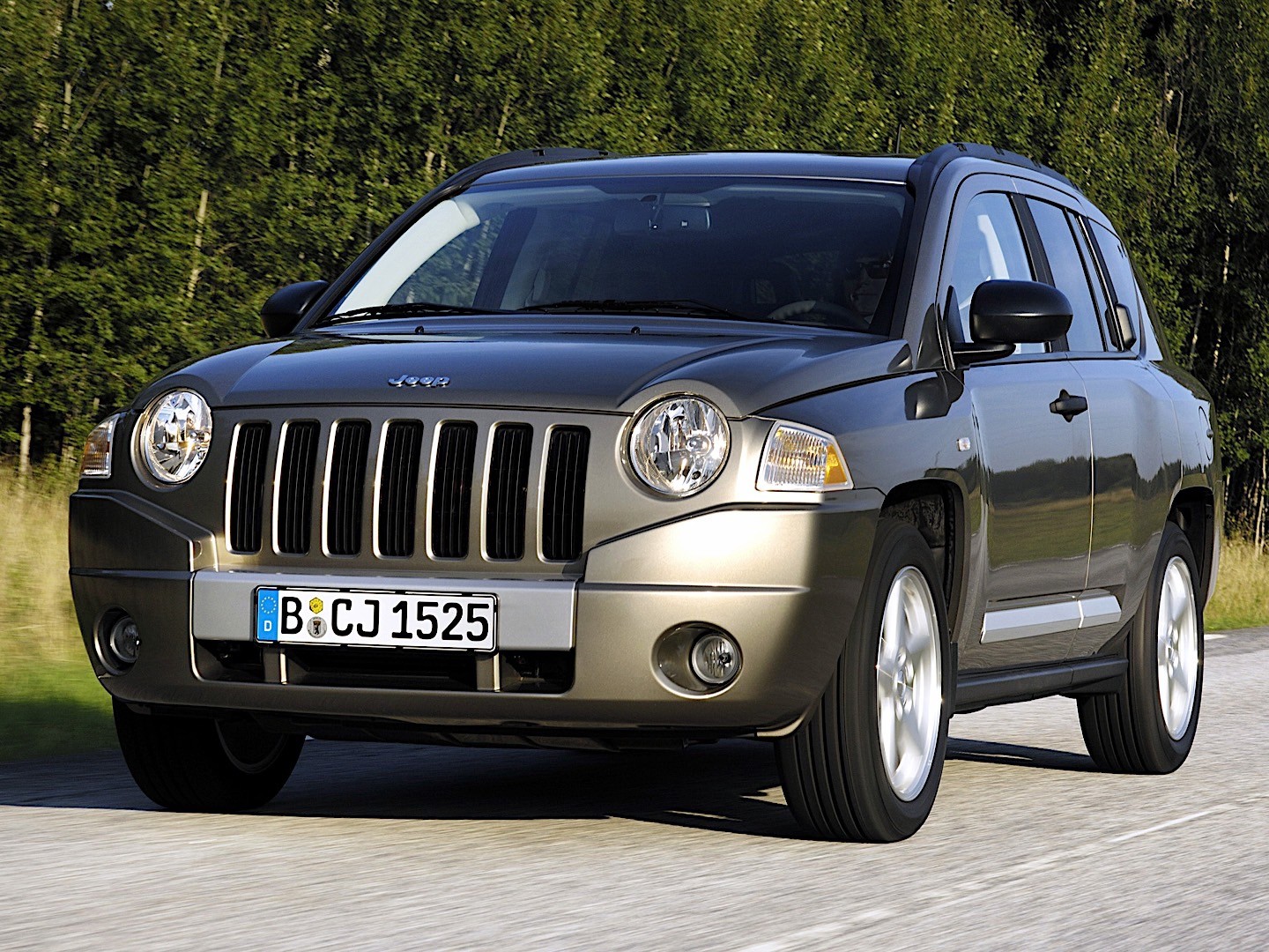 Jeep Compass photo 8