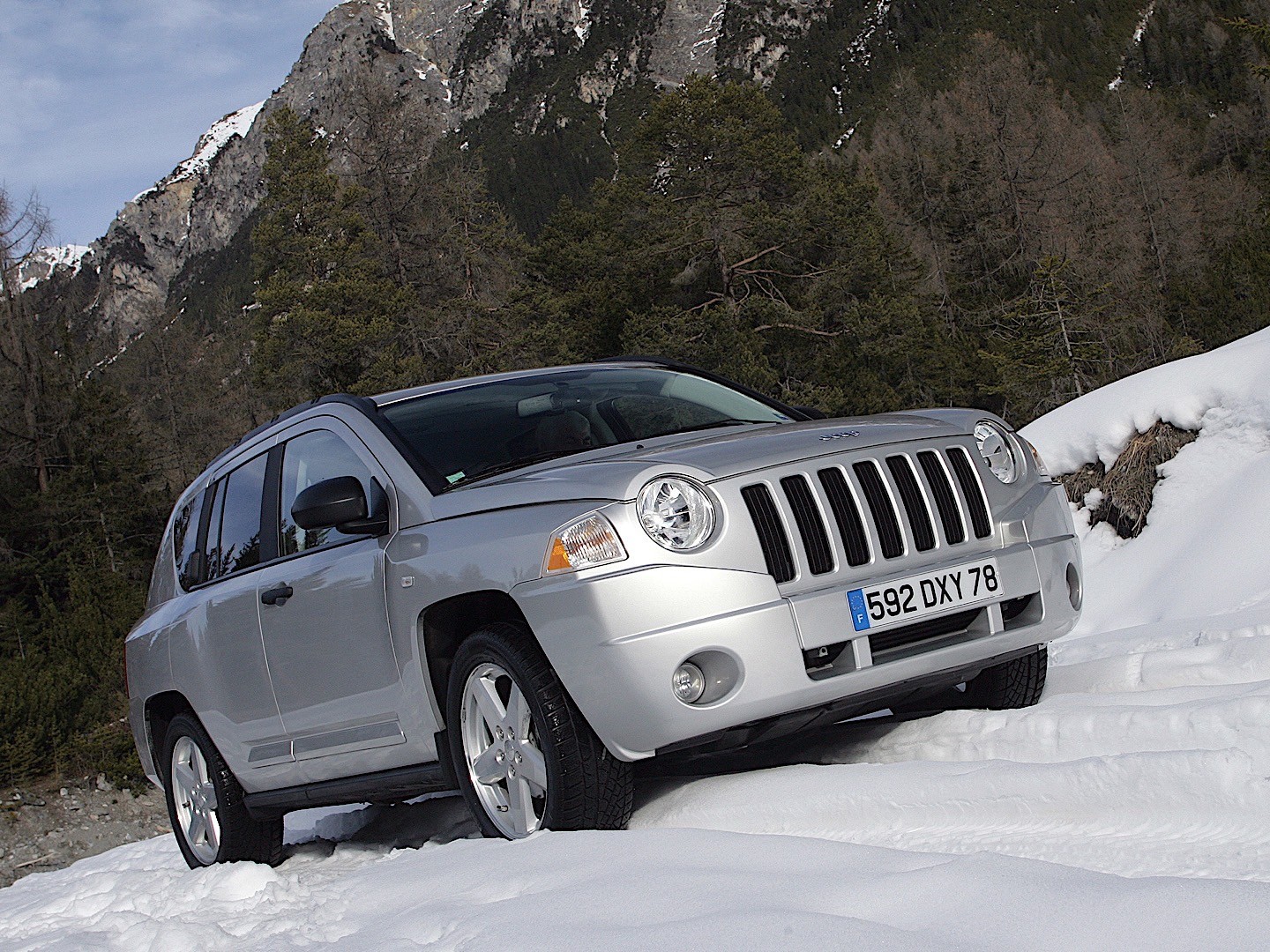 Jeep Compass photo 21