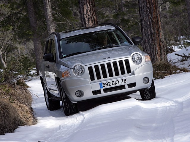Jeep Compass photo 30